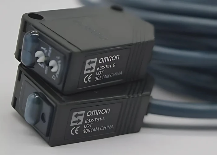 Omron E3Z-T81 photoelectric sensor high-performance detection system